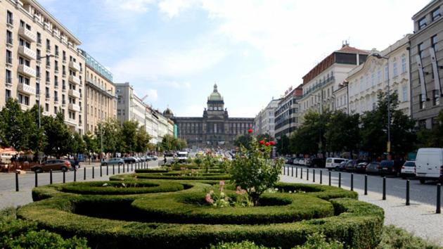 Wenceslas' Shi apartmen 02