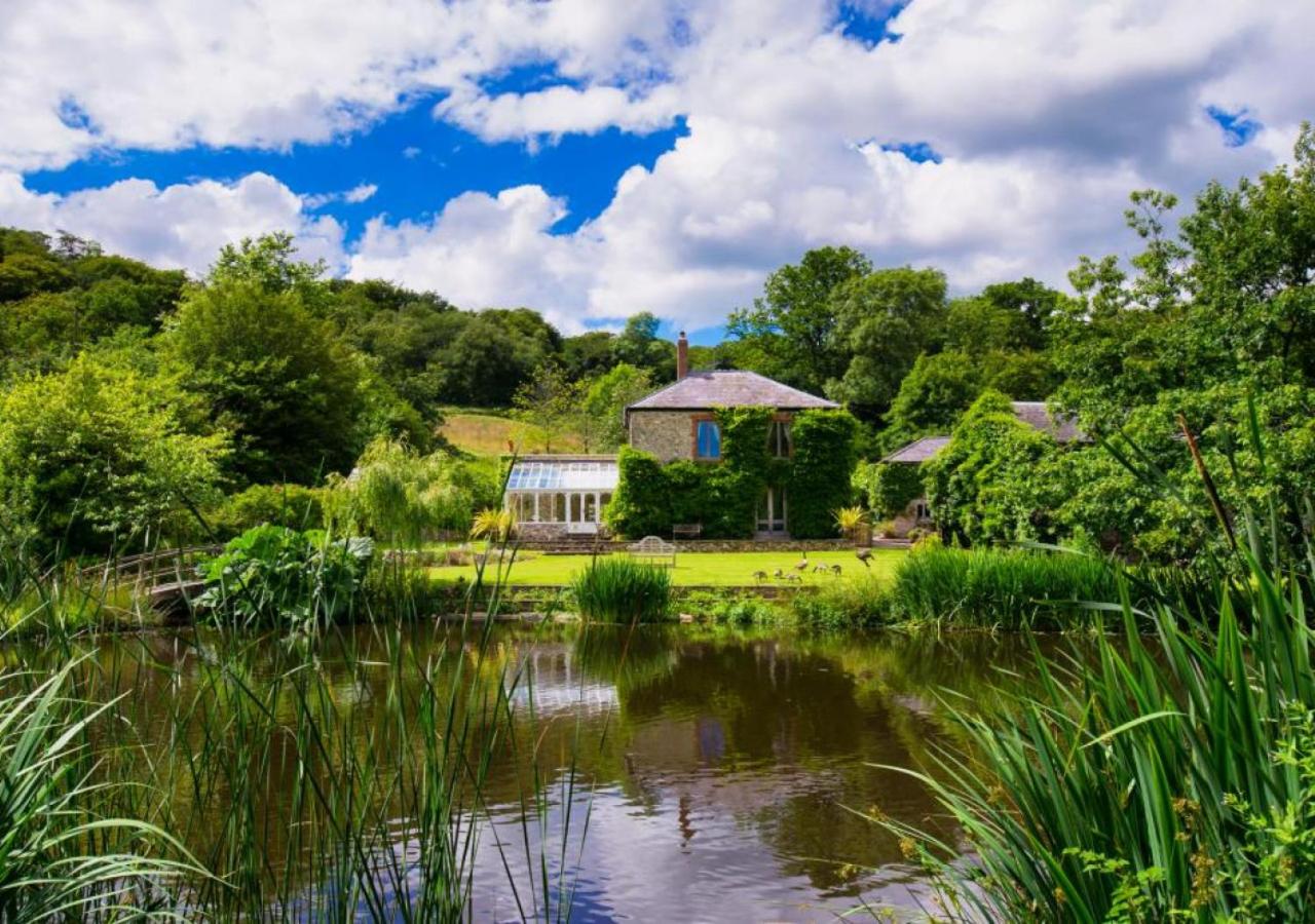 4 Bed in Honiton oc-hutfar