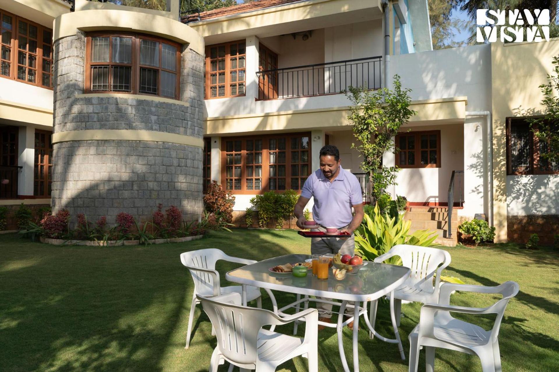 StayVista at Mikkie House 3BHK Villa Combination of Bricks & Stone - Breakfast Included view 2