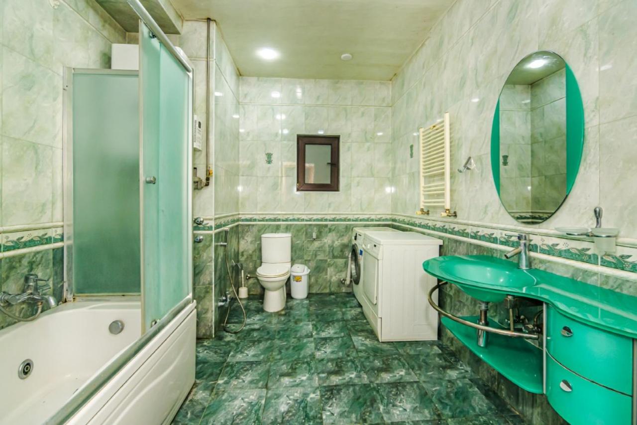 Big Apartment Saray