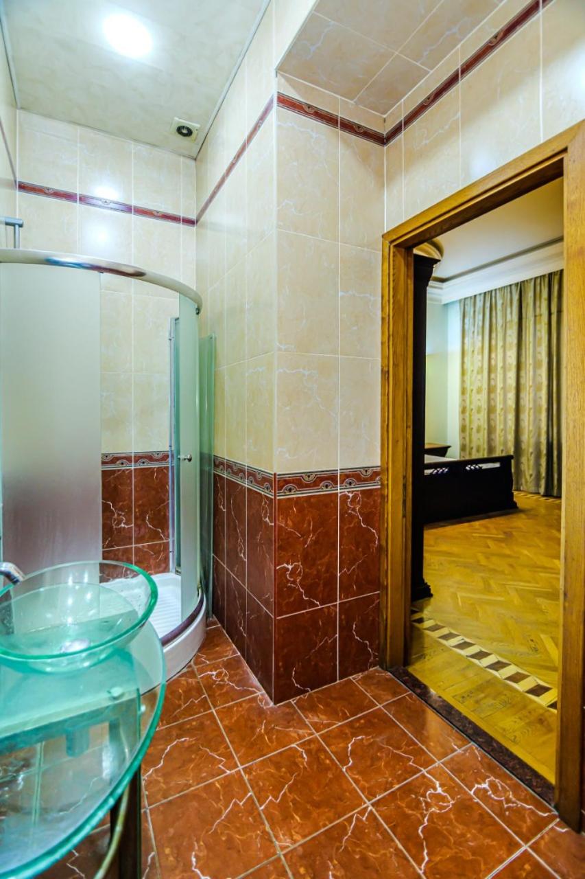 Big Apartment Saray