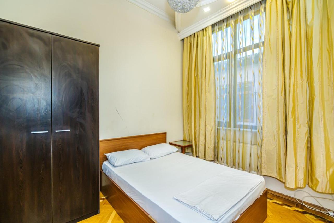 Big Apartment Saray