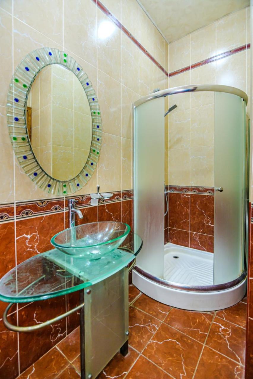 Big Apartment Saray
