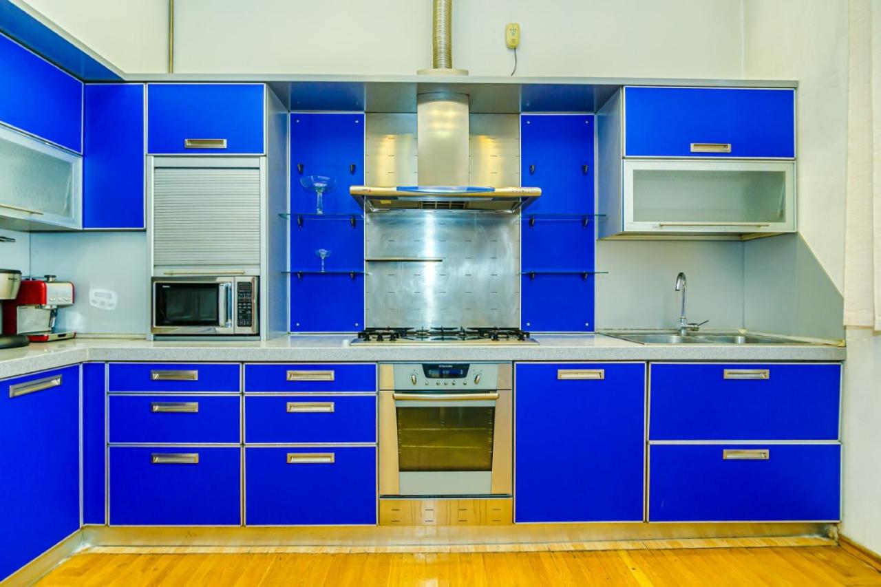 Big Apartment Saray