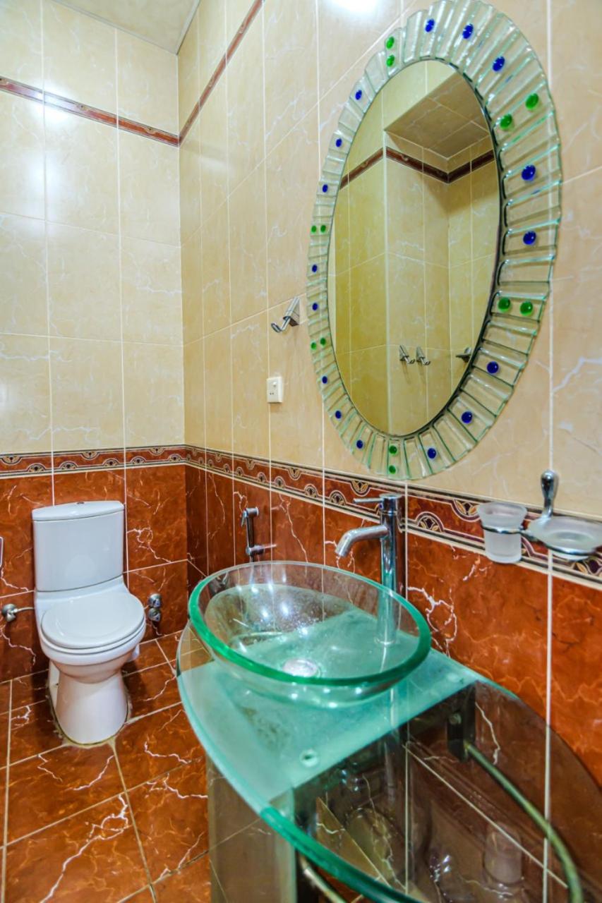 Big Apartment Saray