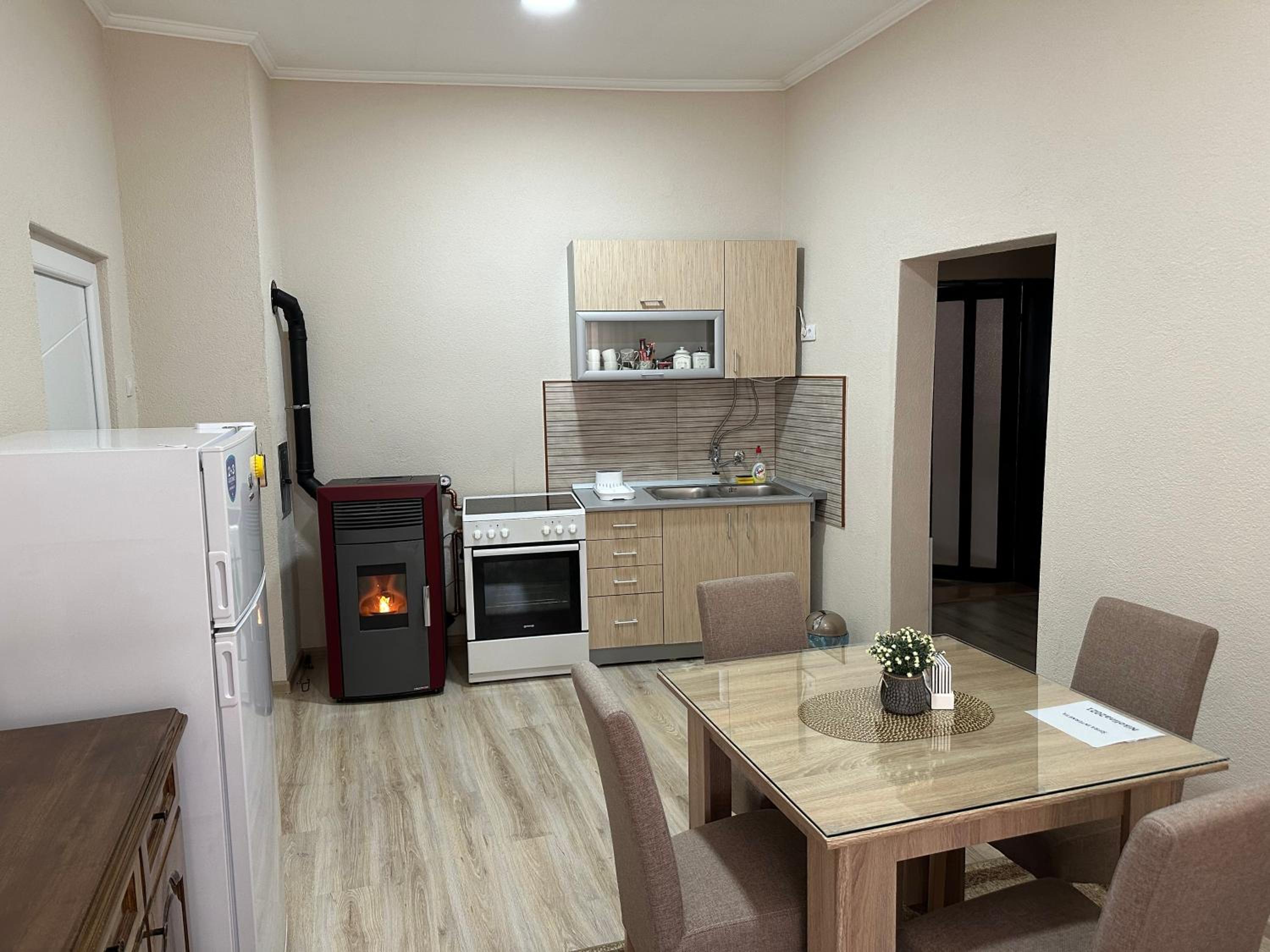 APARTMAN TRG view 3