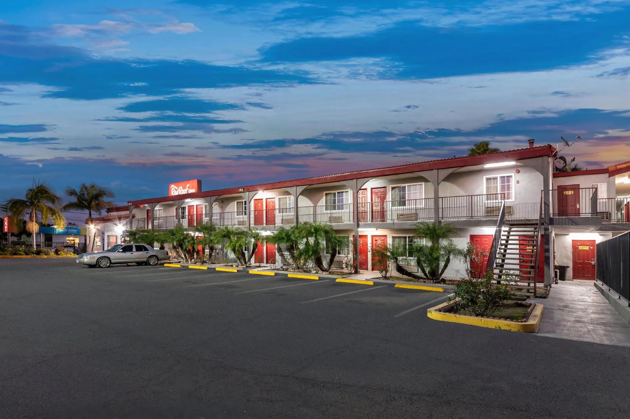 Red Roof Inn Los Angeles - Bellflower