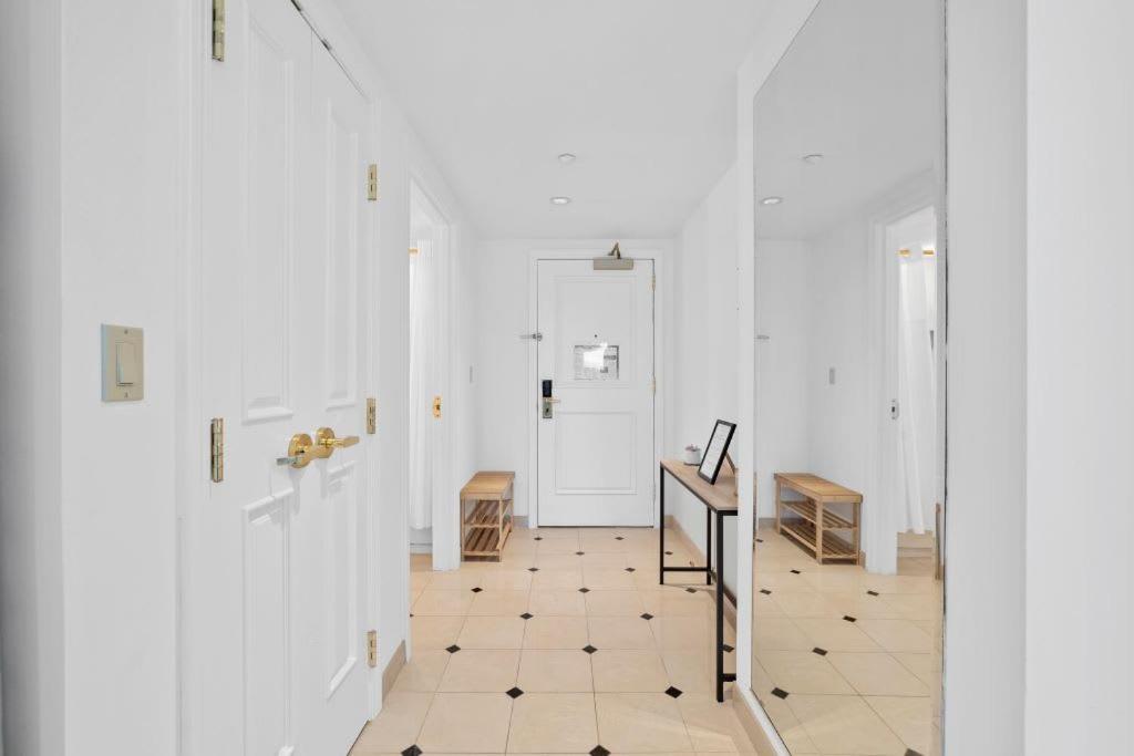 Pleasantville Vacations - Boardwalk CozySuites Beachfront 2BR 3BA Condo - Property Image 5