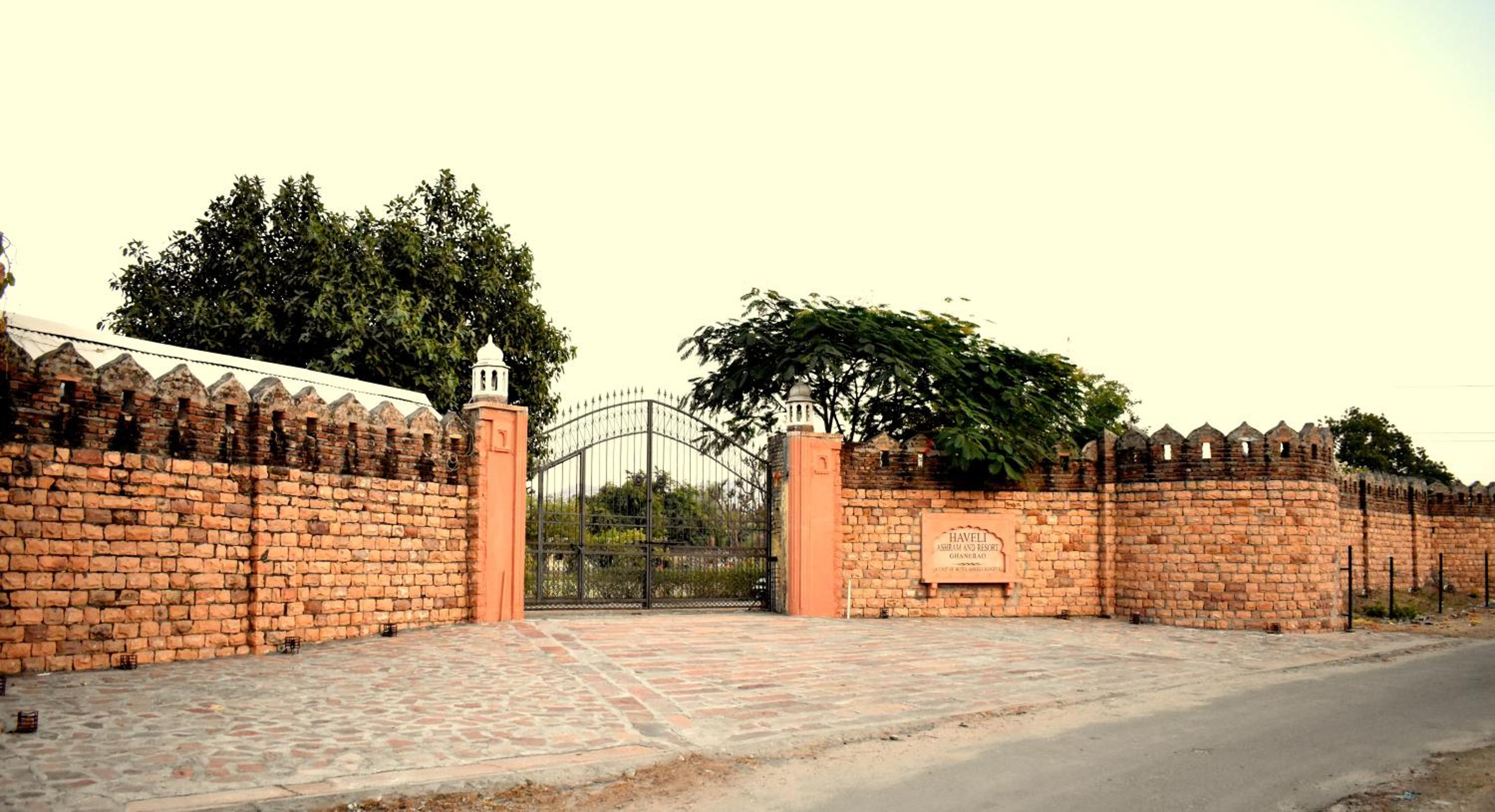 Haveli Expedition & Resort