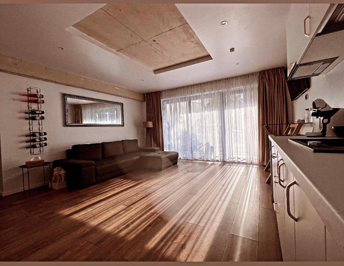 ANA Apartments Sinaia