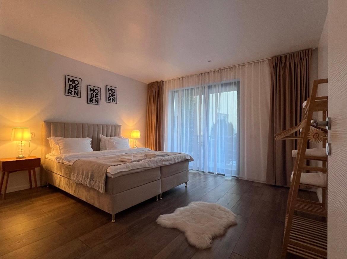 ANA Apartments Sinaia