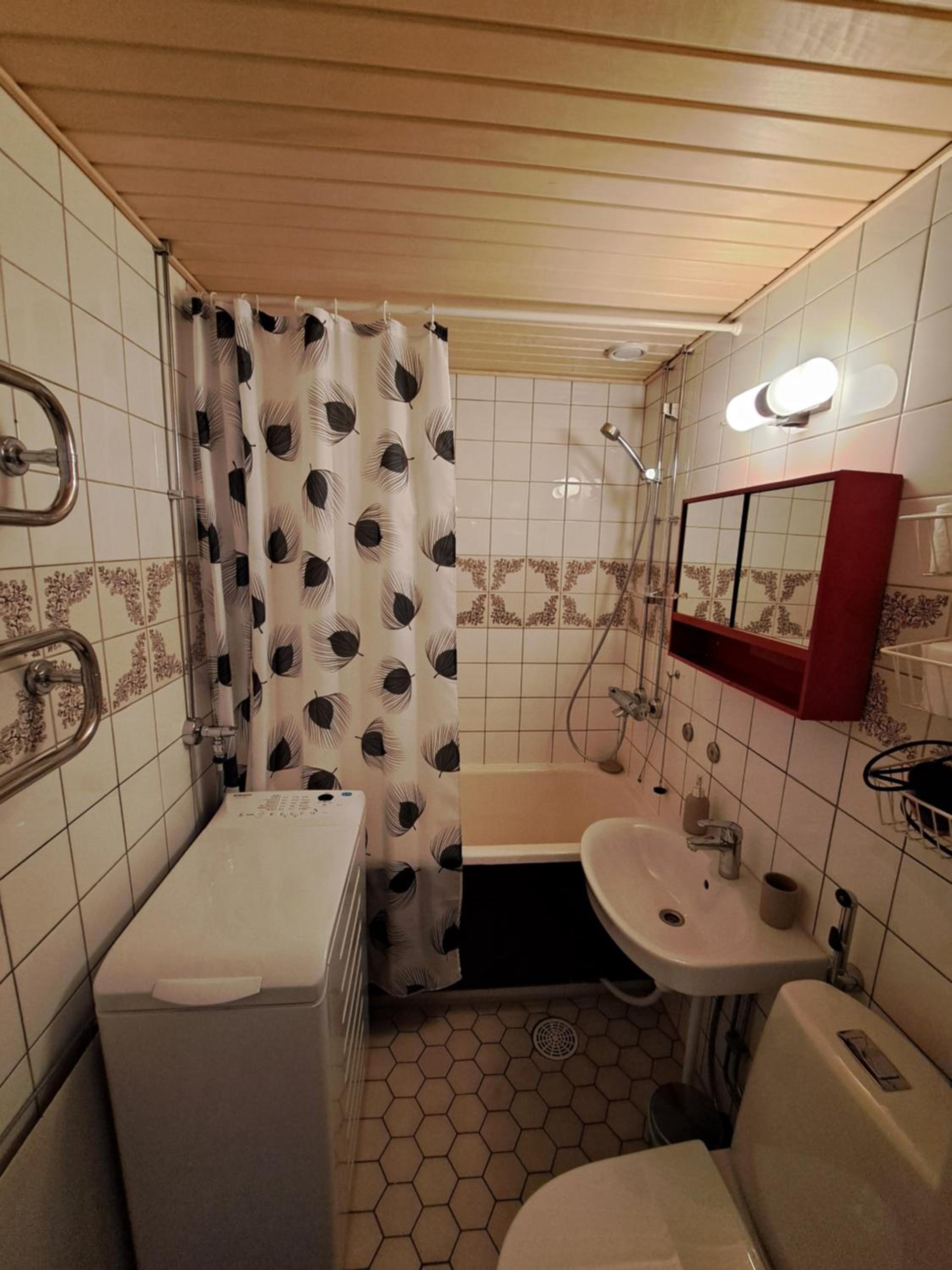 Photo 7