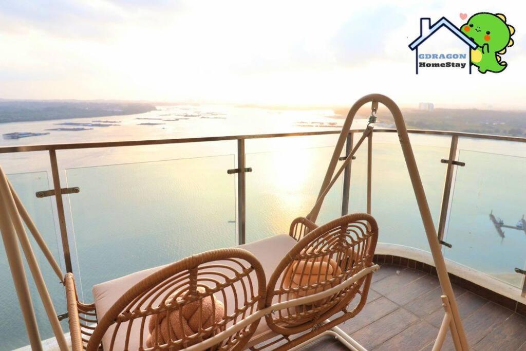 4BR high floor unblock seaview danga bay Lovell by Gdragon HomeStay