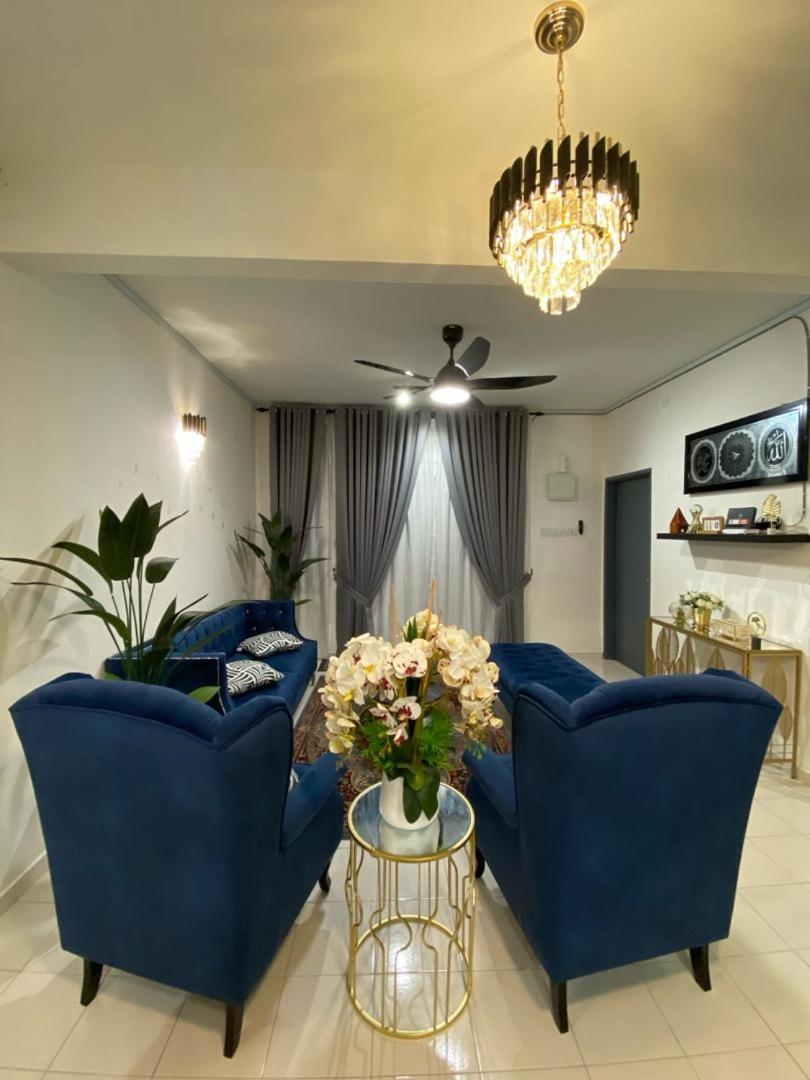 IDAMAN HOMESTAY
