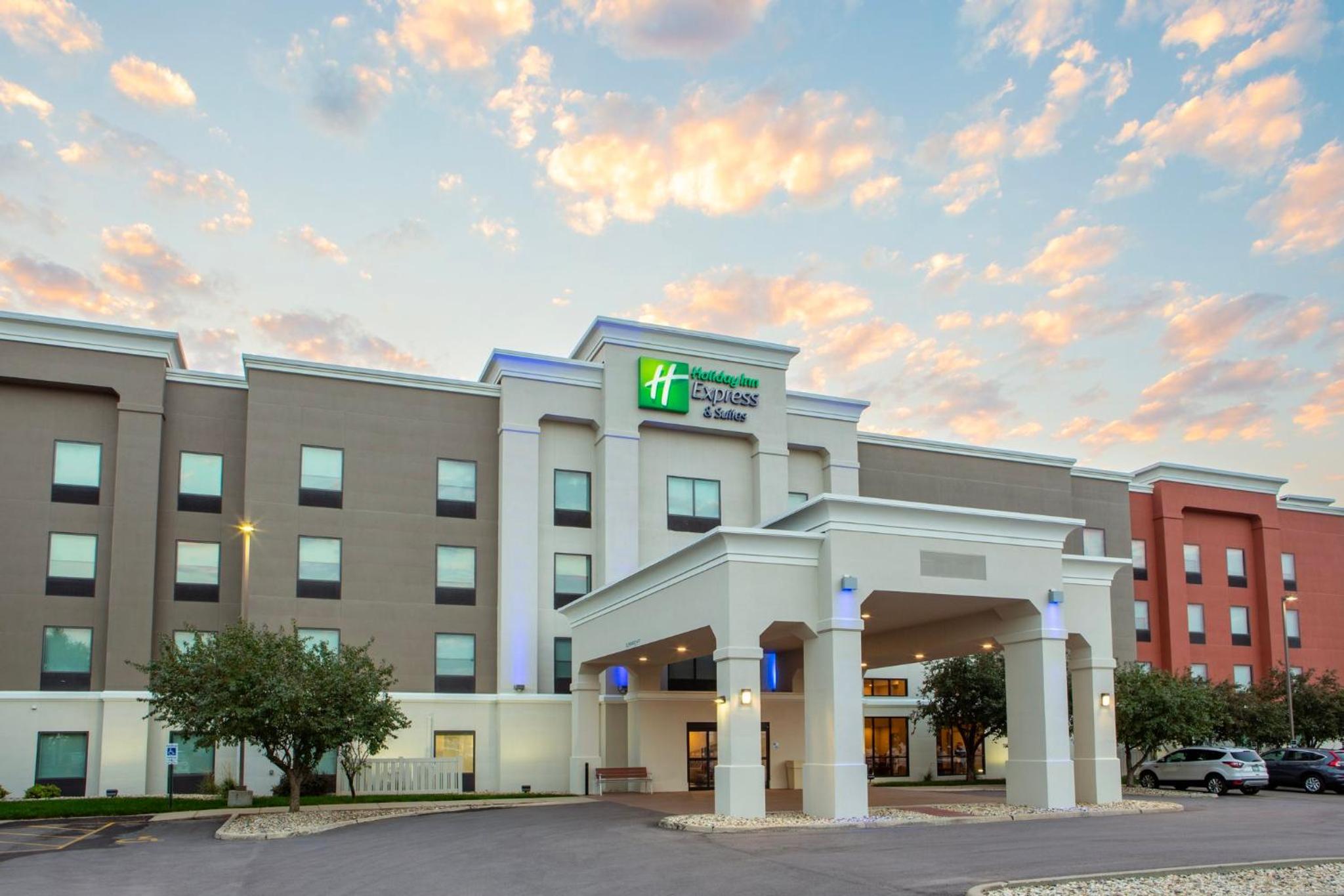 Hotel Holiday Inn Express & Suites Sioux City-South, an IHG Hotel - Image 1