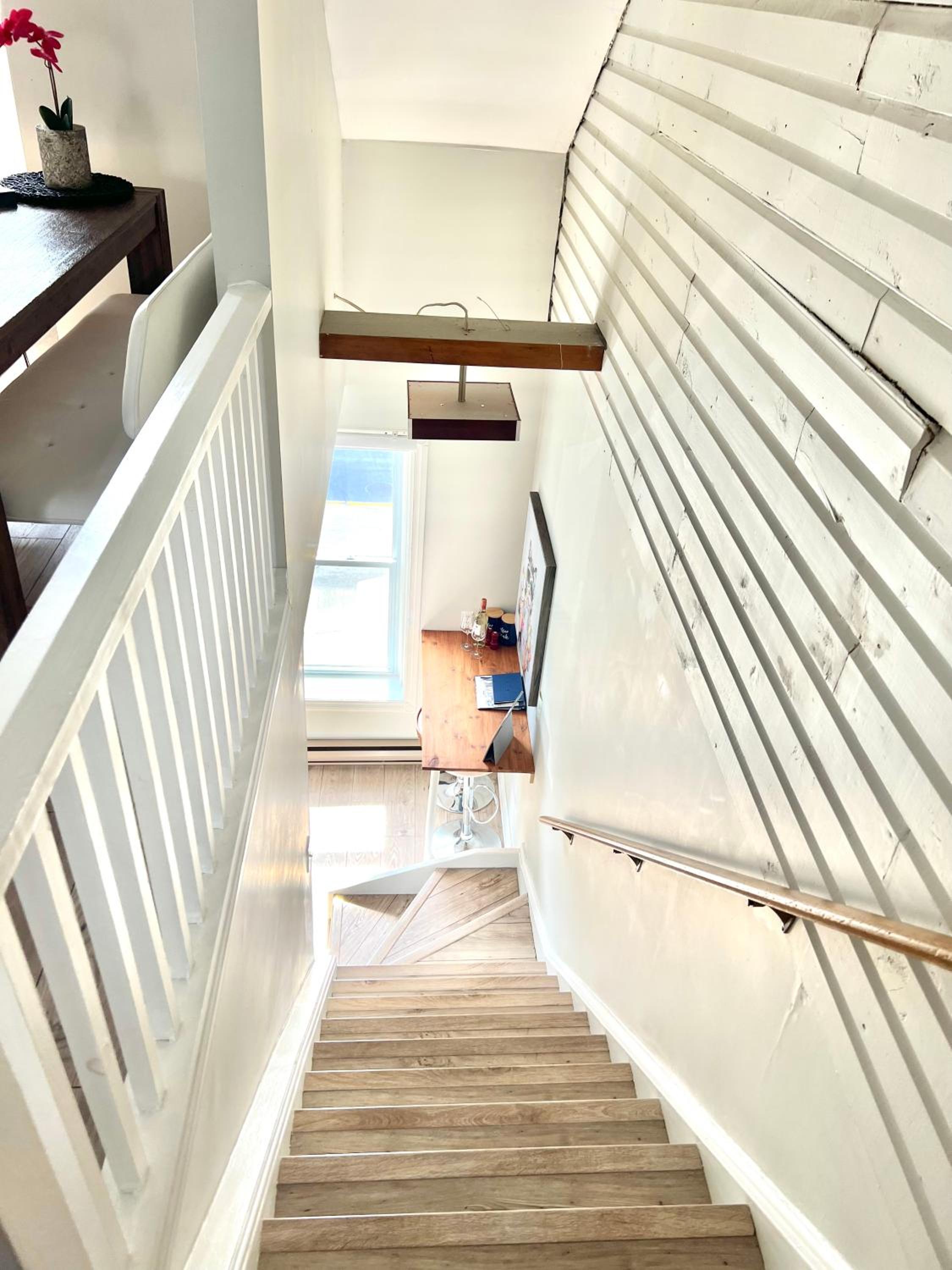 Luxury Heritage Escape with Spectacular Tay Basin View