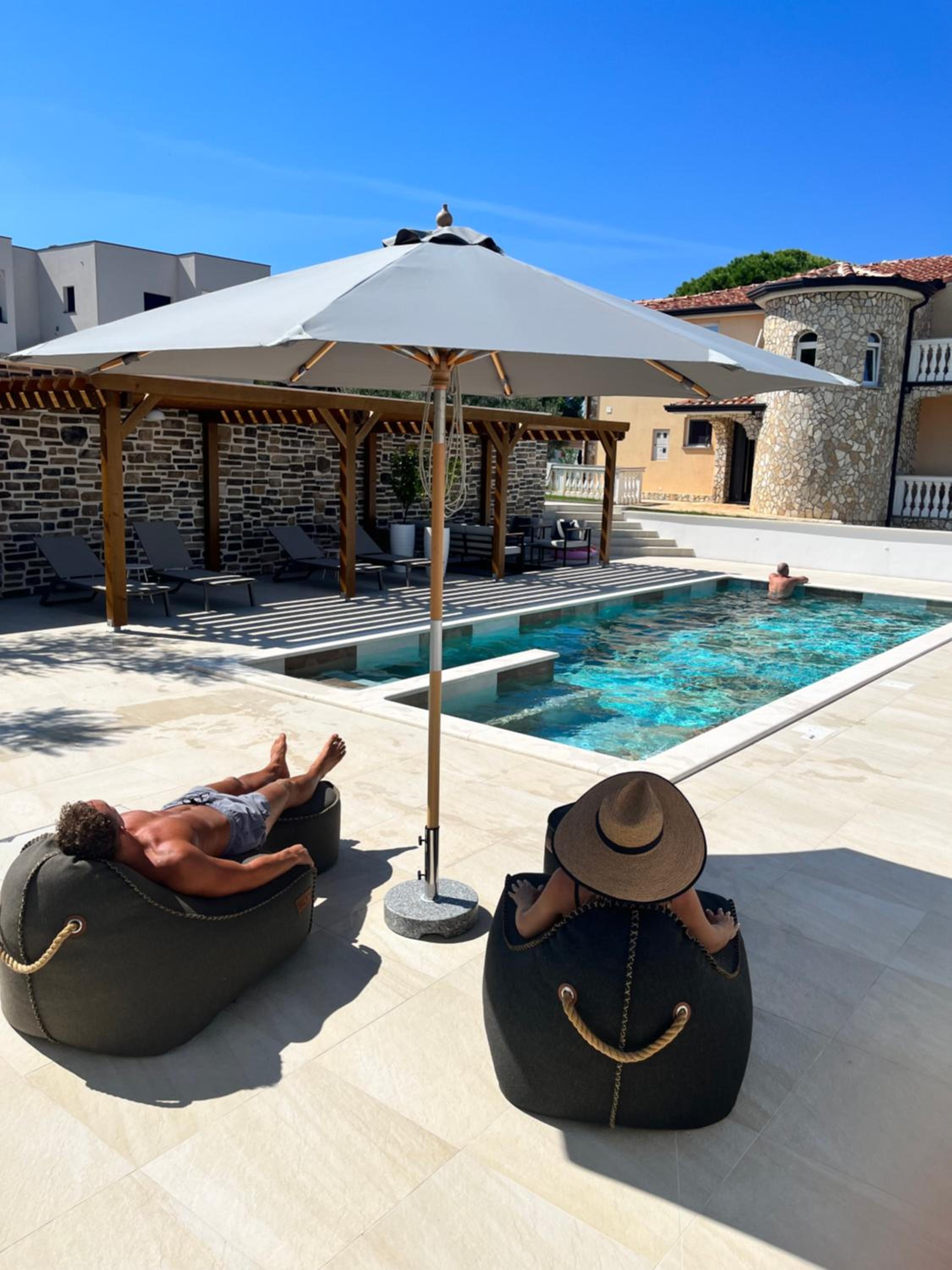 Olivea Luxury Suites