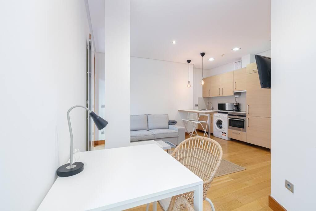 Sencillo apartamento en el corazón de Vigo by CABANA Rentals