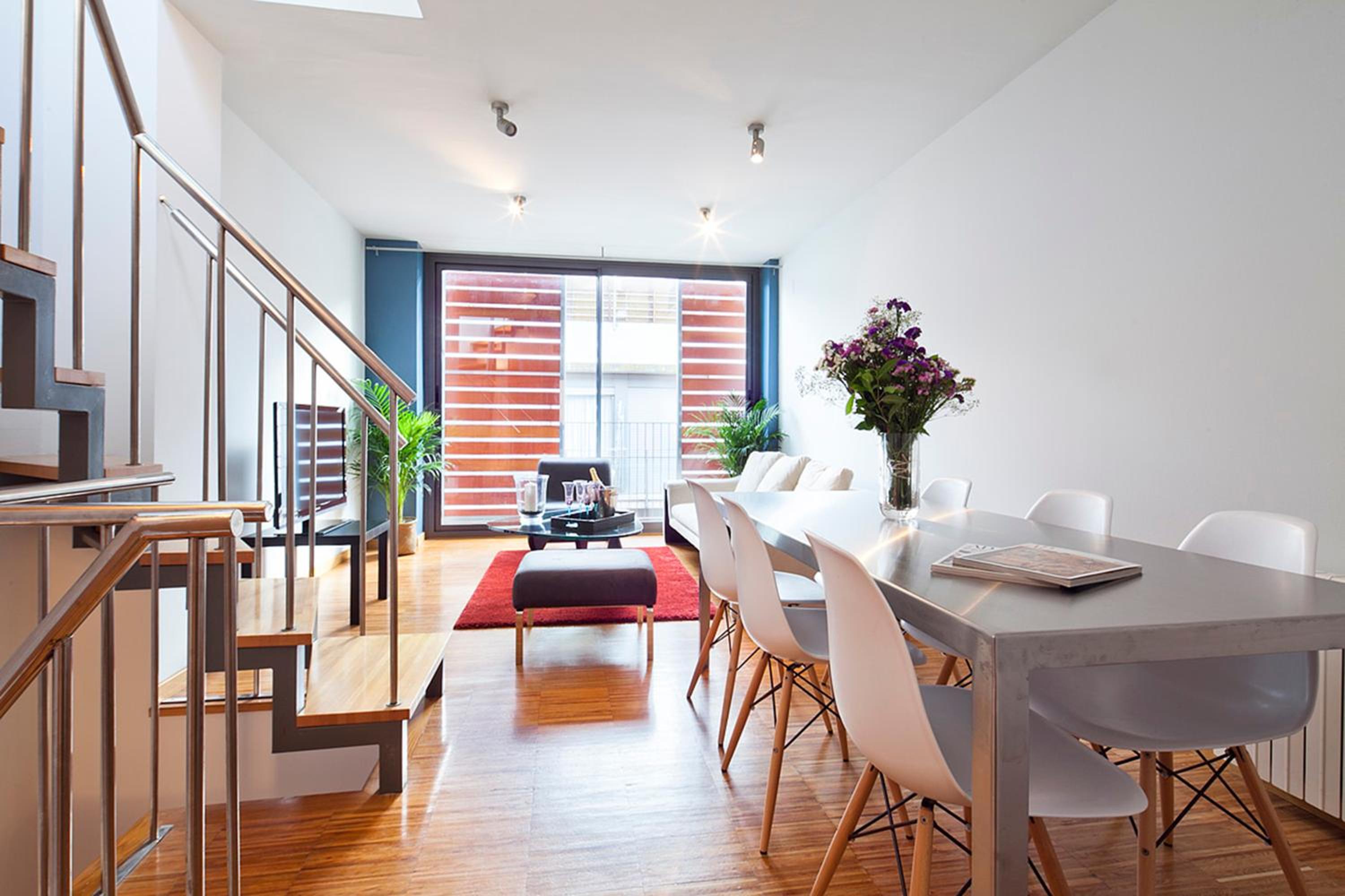 My Space Emirates - Park Güell Triplex with Private Terrace