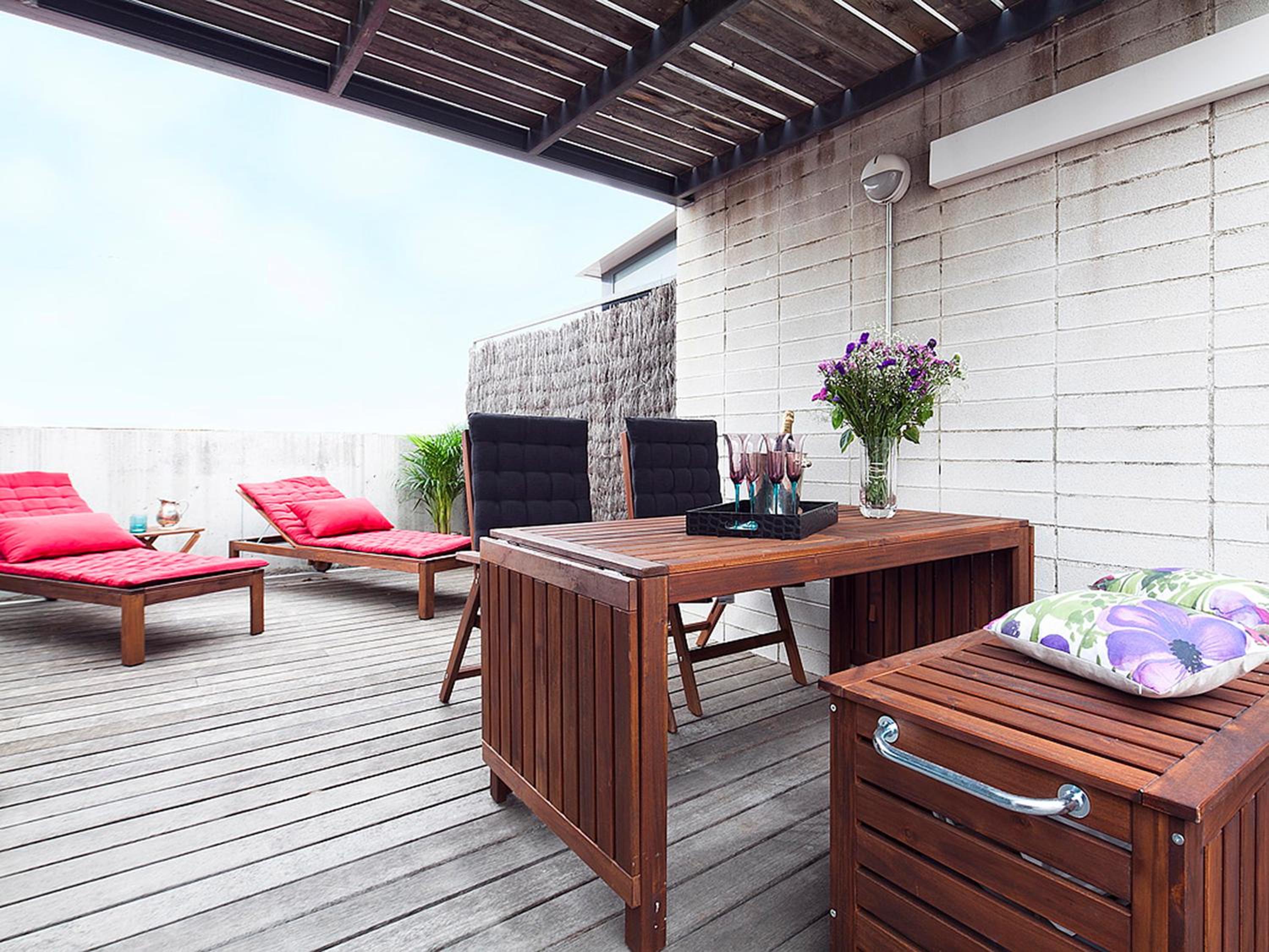 My Space Emirates - Park Güell Triplex with Private Terrace