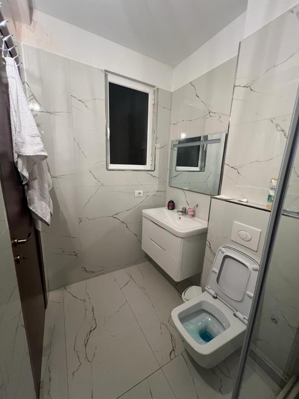 Sunset Escape Apartment Saranda (2br+2ba)