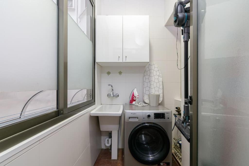 Cómodo y moderno piso en Vigo by CABANA Rentals view 5