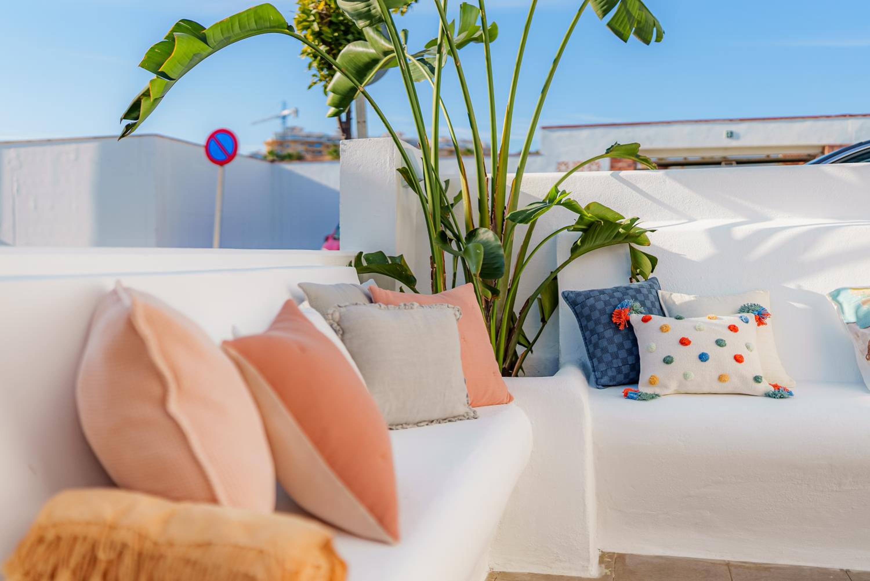 La Familia Beach Houses La Cala view 3