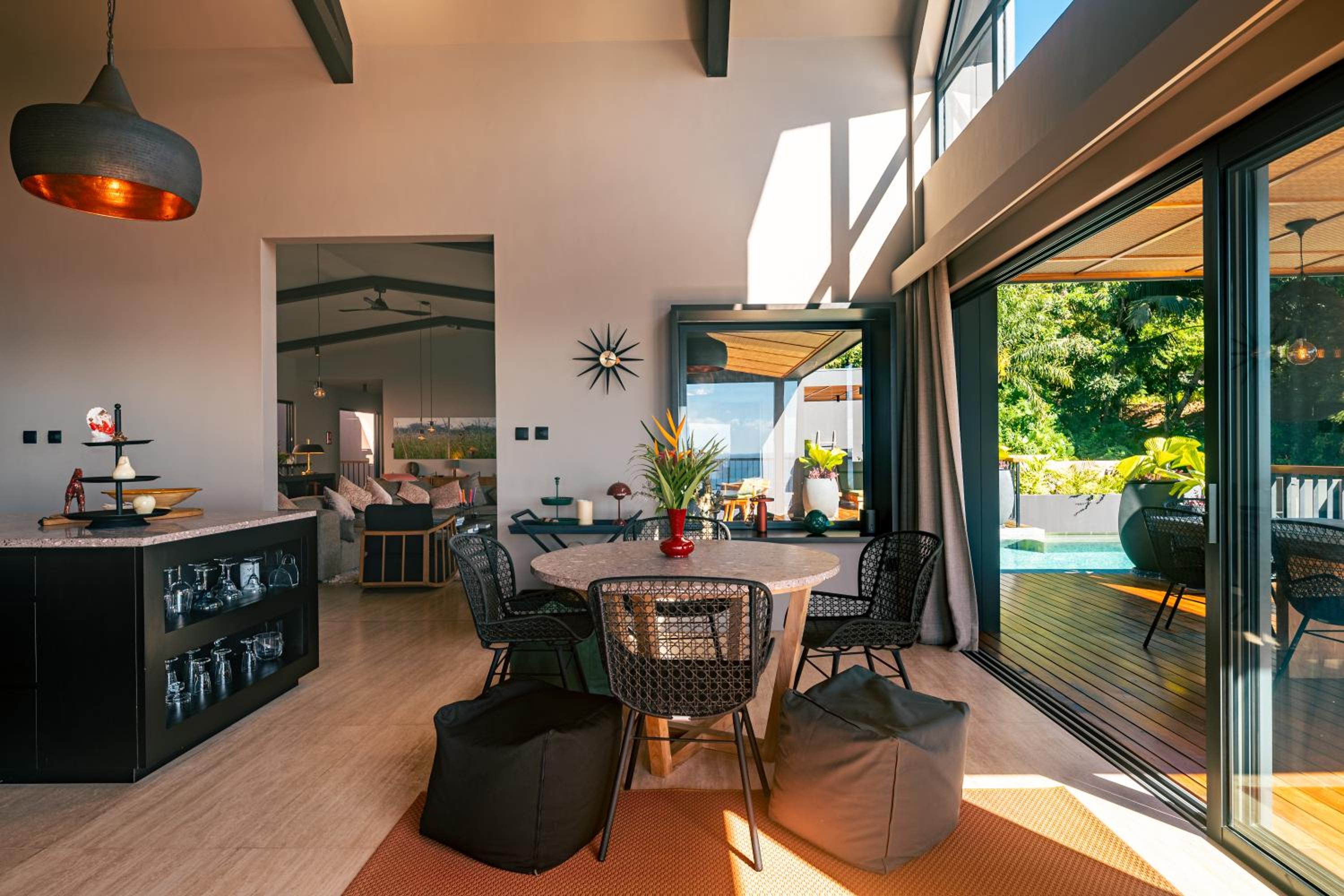 Maison Gaia Seychelles, unobstructed views over the ocean and into the sunset