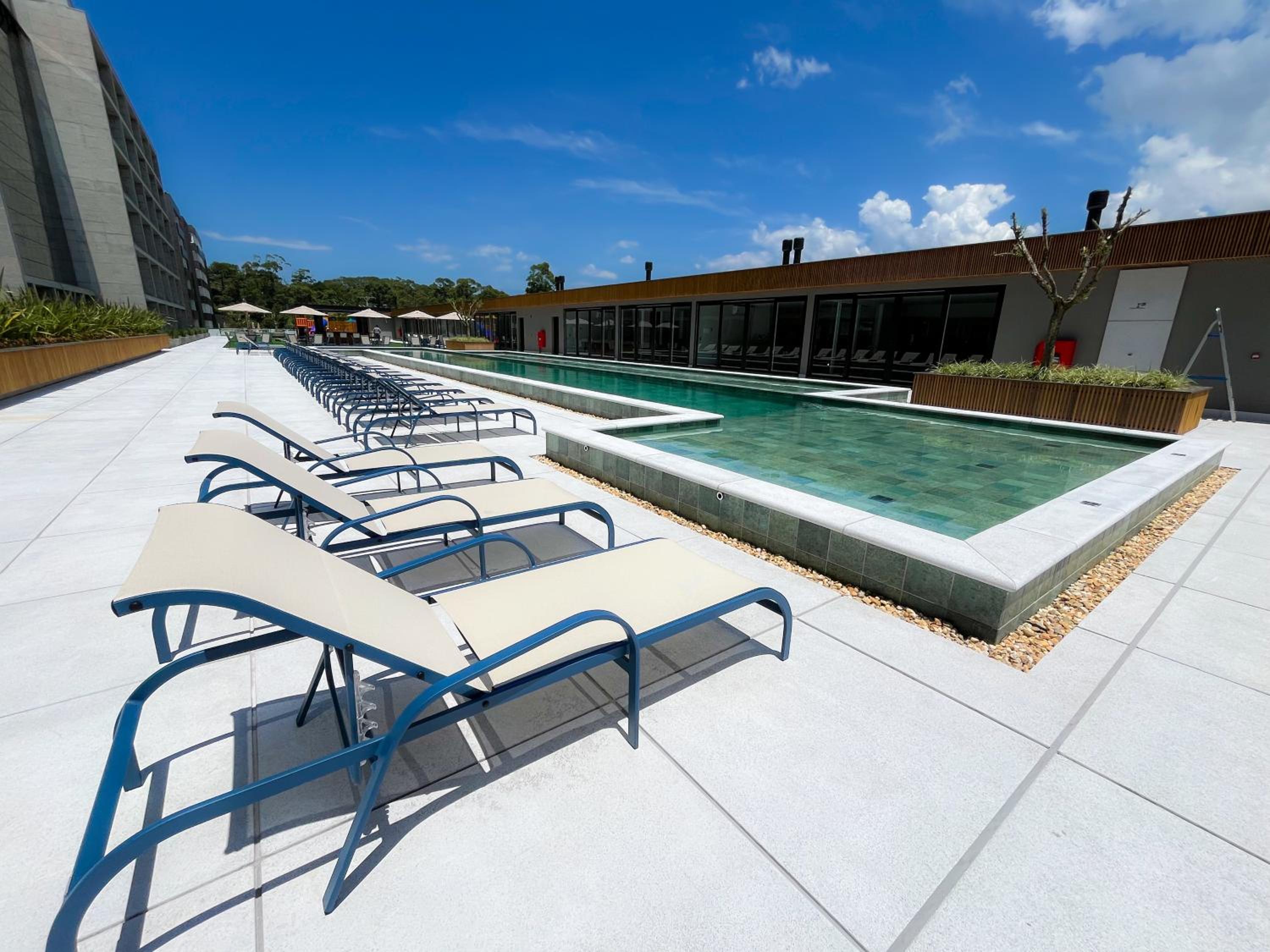 Resort com Piscina Aquecida e Garagem em Xangri-lá