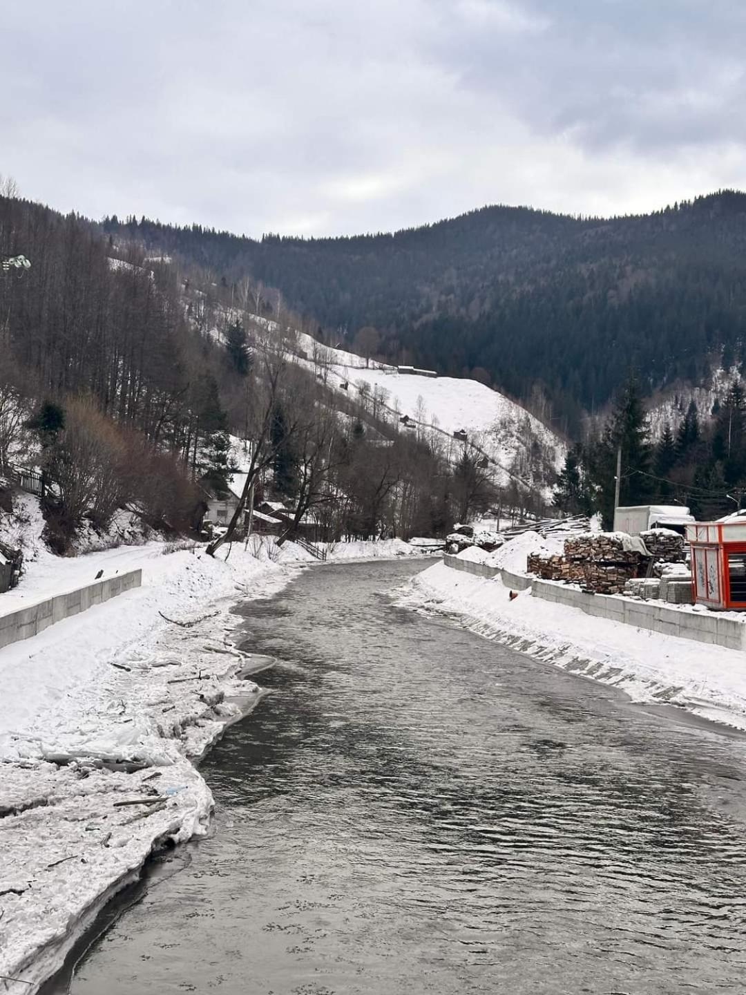 Căsuța ta de la munte view 5