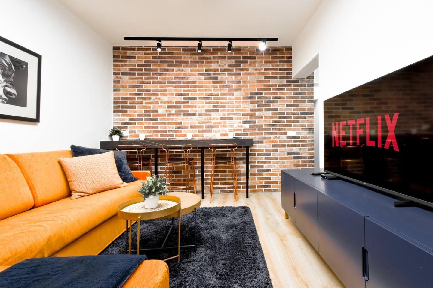 2BR by NDK - AC - Desk - Lux Interior - Balcony