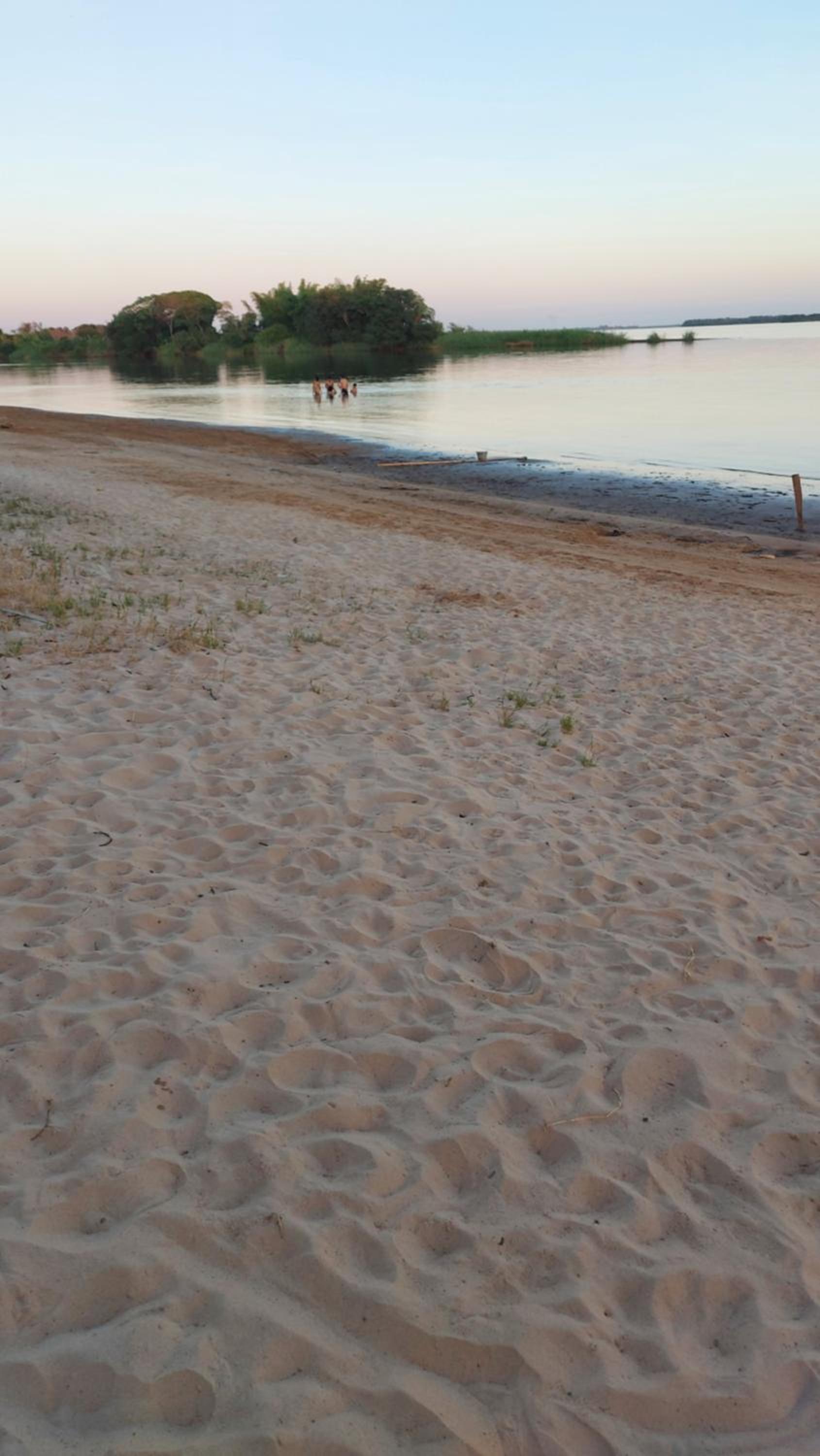 CABAÑA ROHAYHU- Frente al rio Paraná -Coratei-Ayolas Misiones-Paraguay view 4