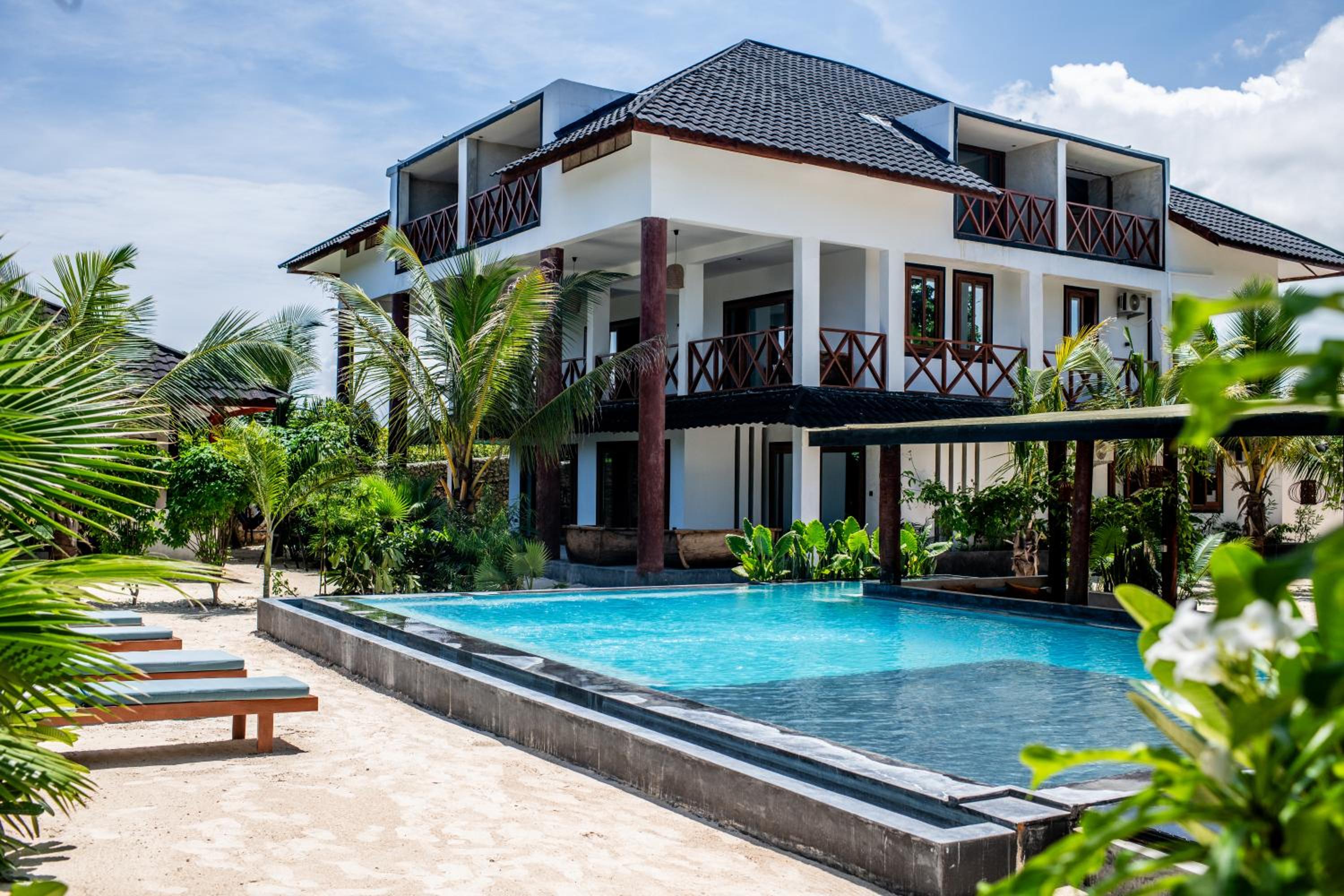 Baobab Bungalows