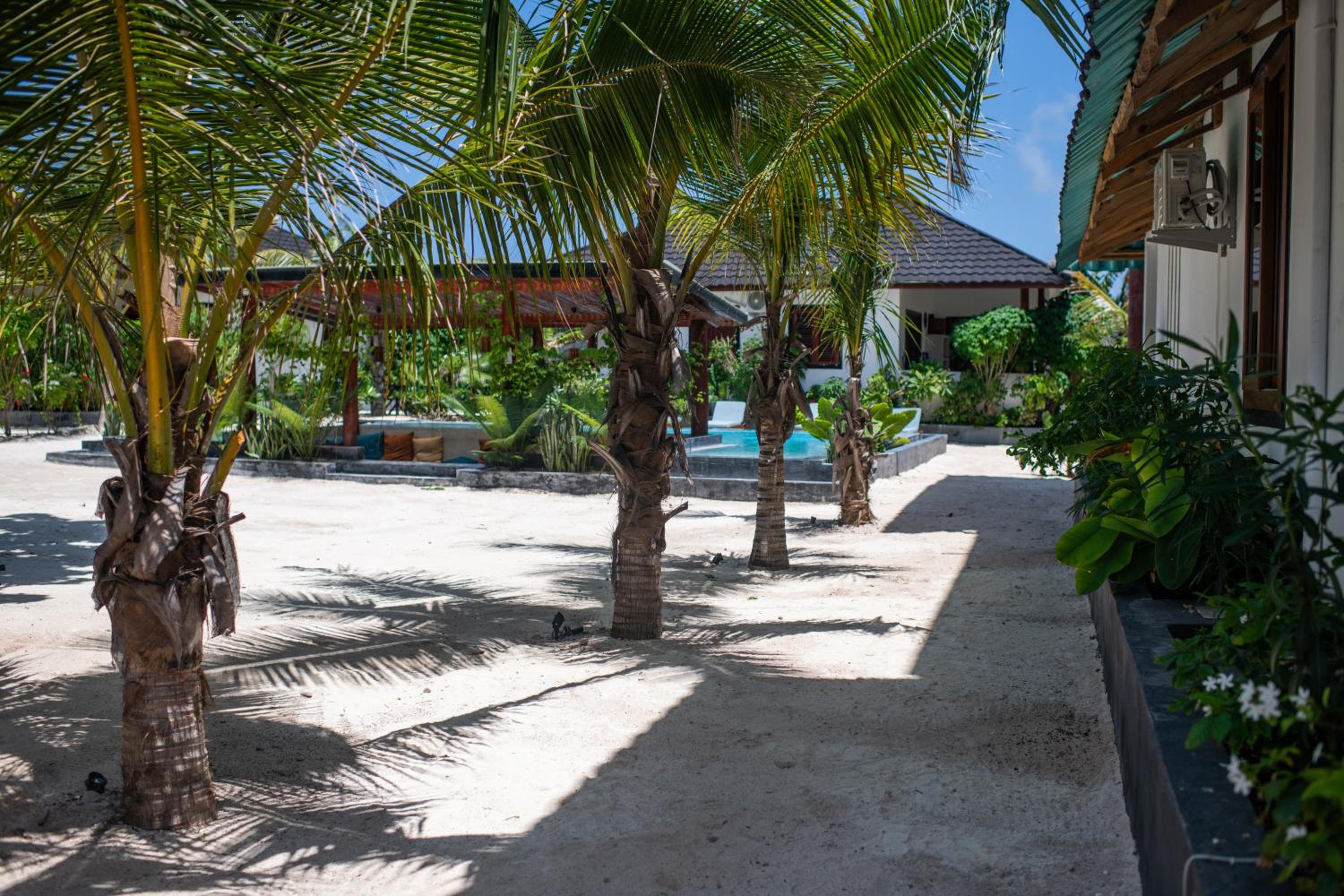 Baobab Bungalows