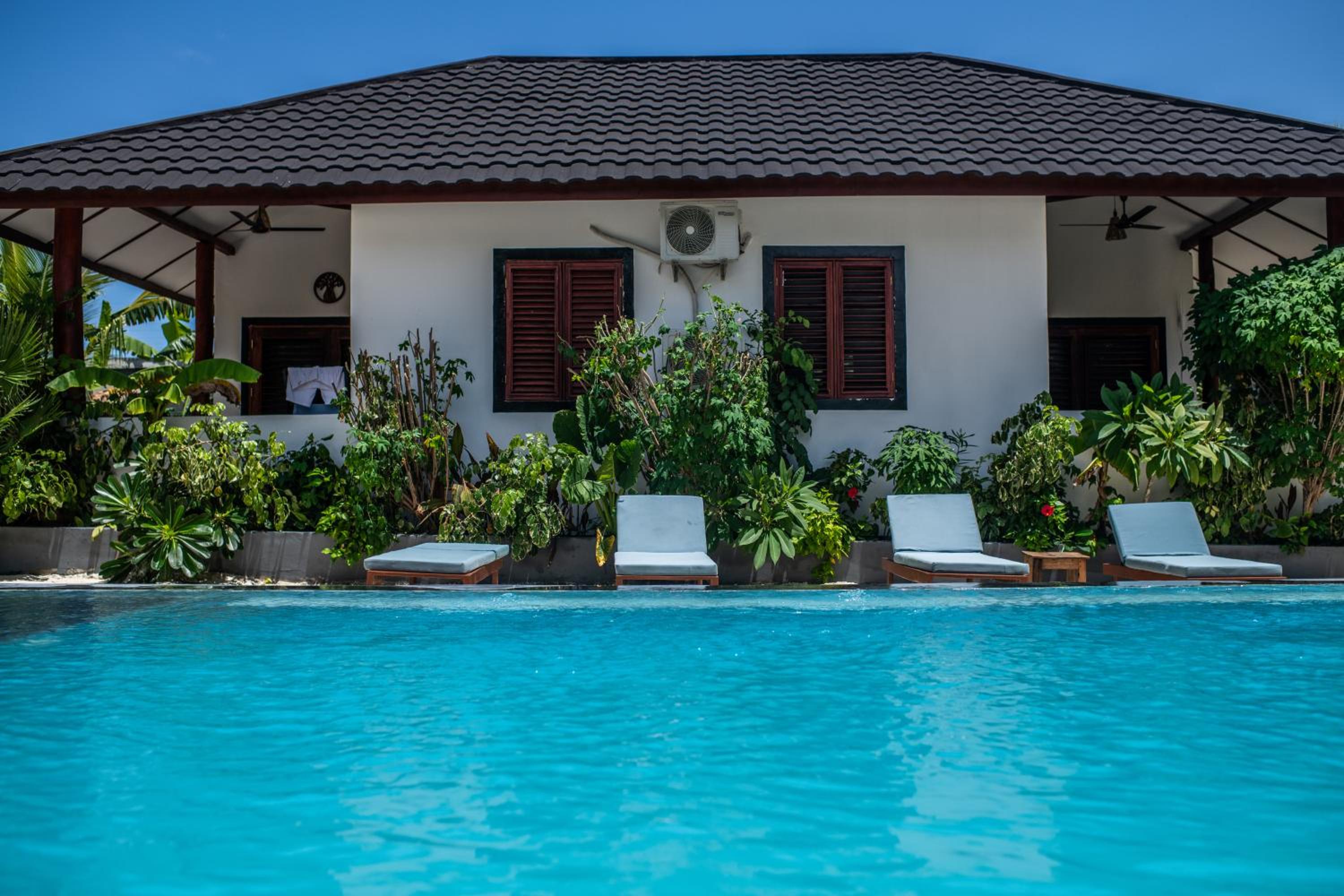 Baobab Bungalows