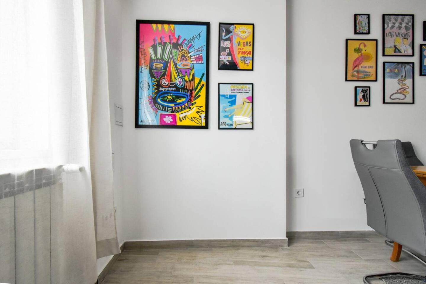 Budget Stay Near Sofias Lions Bridge