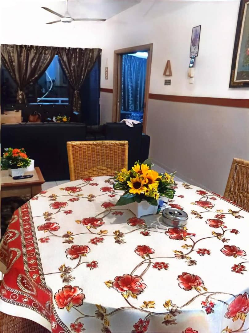 Bidadari Lagoon 4 Islamic Homestay