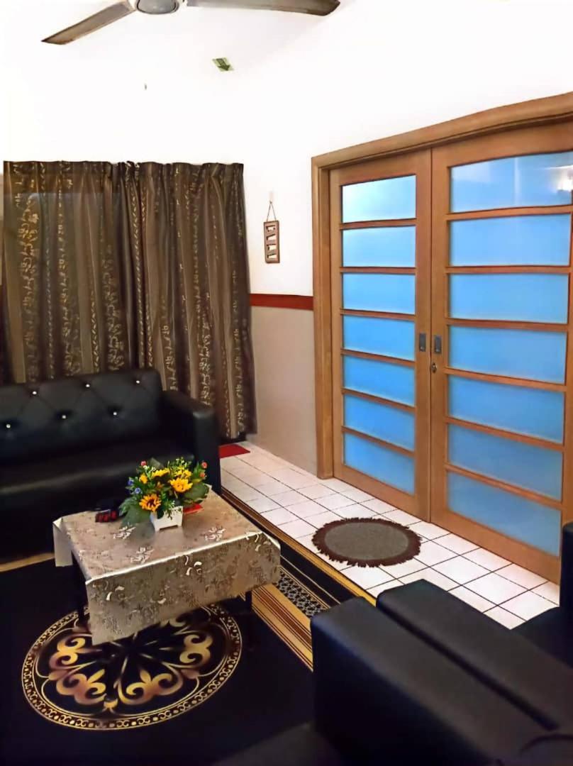 Bidadari Lagoon 4 Islamic Homestay