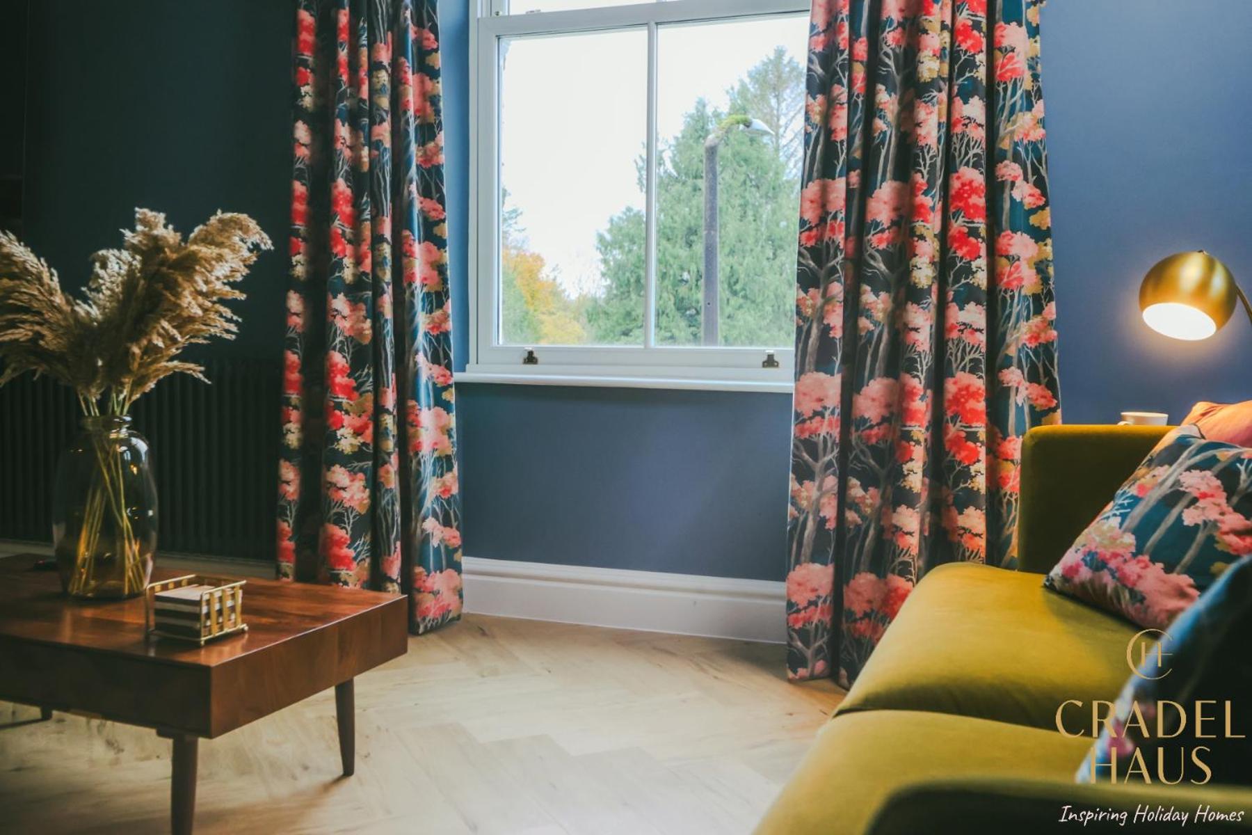 Fair Rigg by Cradel Haus - Ultra Luxury Lakes Holiday Homes, Pet Friendly, Parking & EV Plug