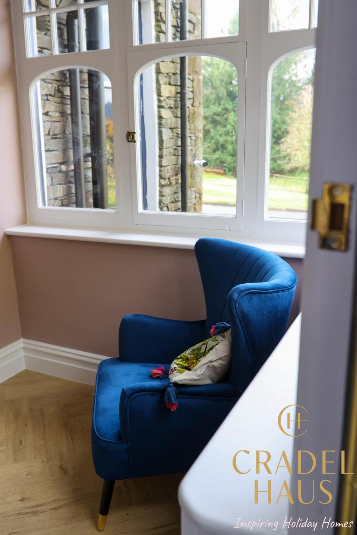 Fair Rigg by Cradel Haus - Ultra Luxury Lakes Holiday Homes, Pet Friendly, Parking & EV Plug