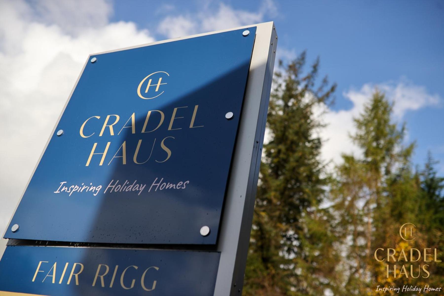 Fair Rigg by Cradel Haus - Ultra Luxury Lakes Holiday Homes, Pet Friendly, Parking & EV Plug