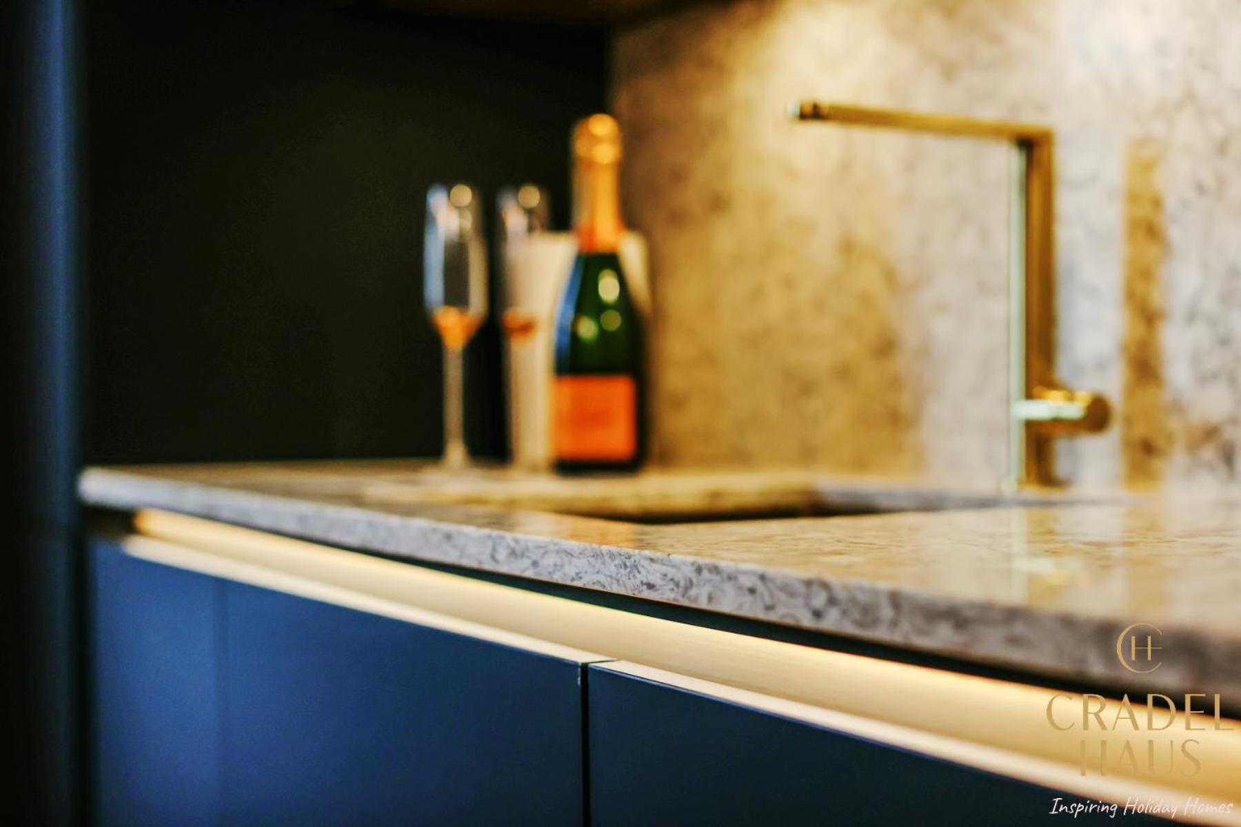 Fair Rigg by Cradel Haus - Ultra Luxury Lakes Holiday Homes, Pet Friendly, Parking & EV Plug