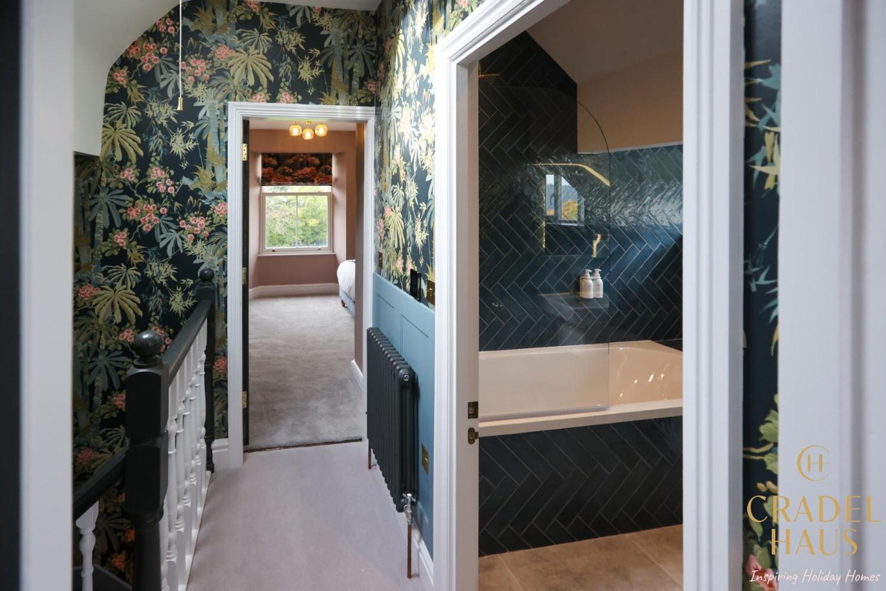 Fair Rigg by Cradel Haus - Ultra Luxury Lakes Holiday Homes, Pet Friendly, Parking & EV Plug