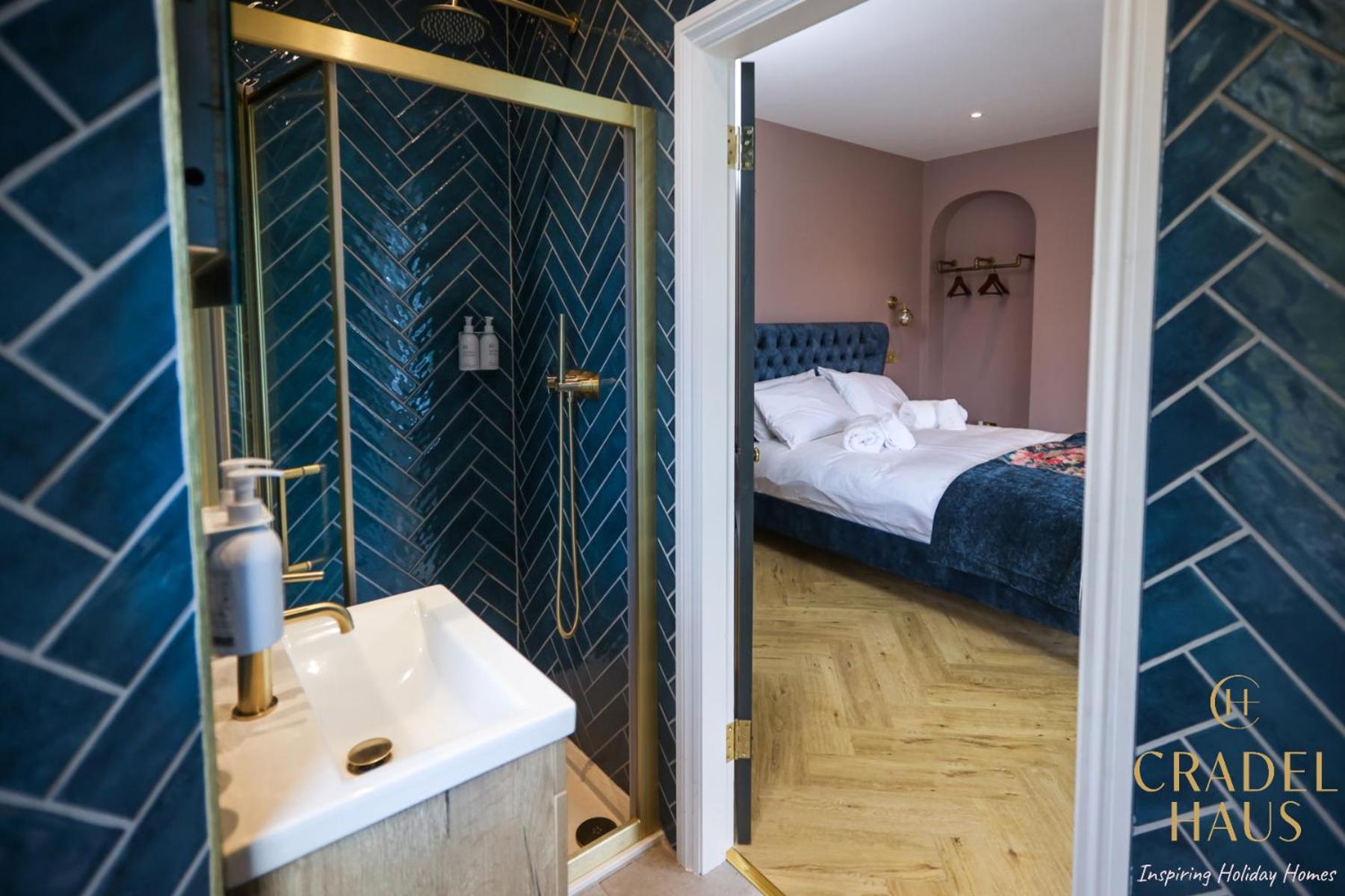 Fair Rigg by Cradel Haus - Ultra Luxury Lakes Holiday Homes, Pet Friendly, Parking & EV Plug