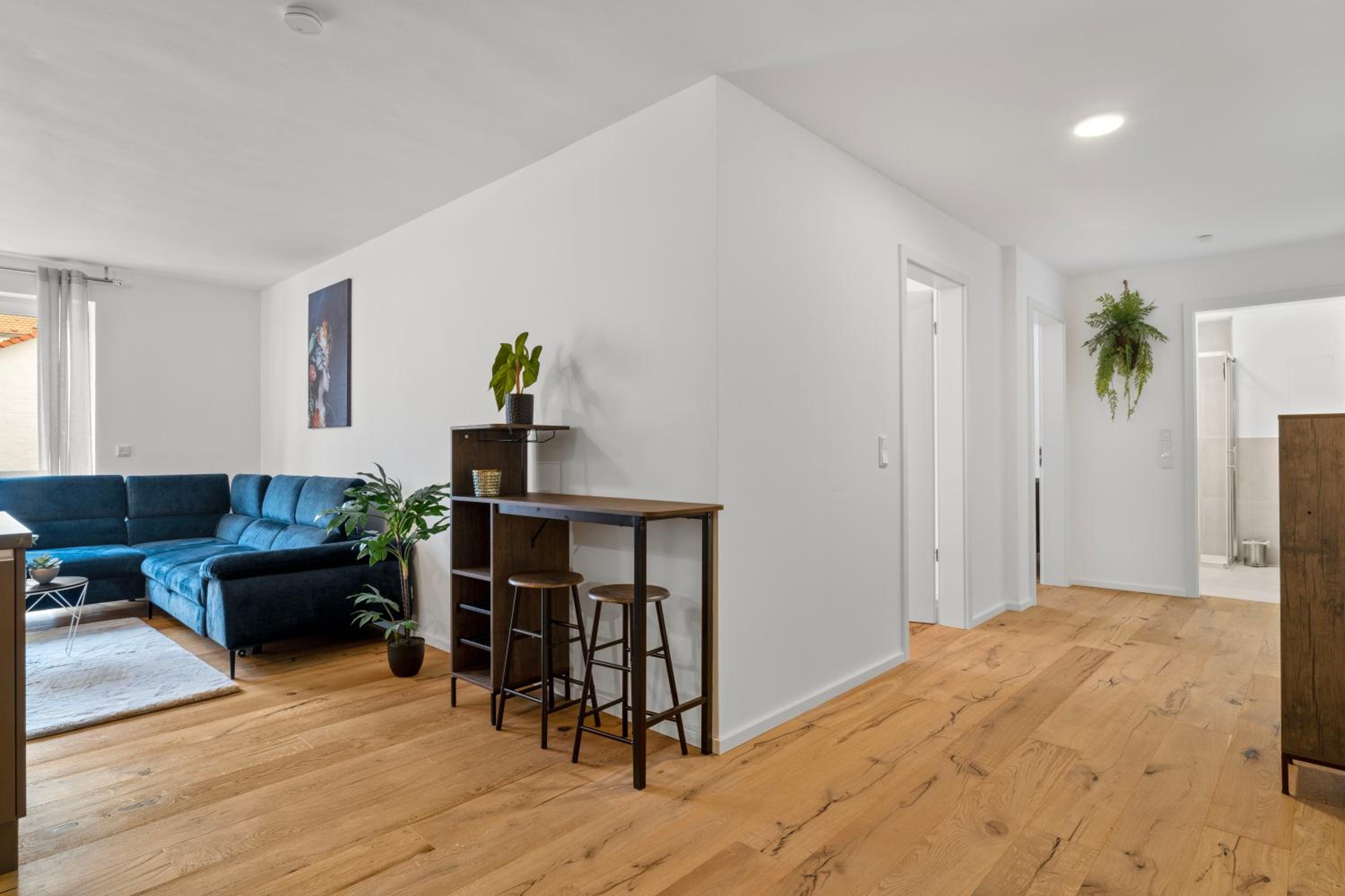 Lit Living - Luxury House - Box Spring - Parking - Exclusive Kitchen