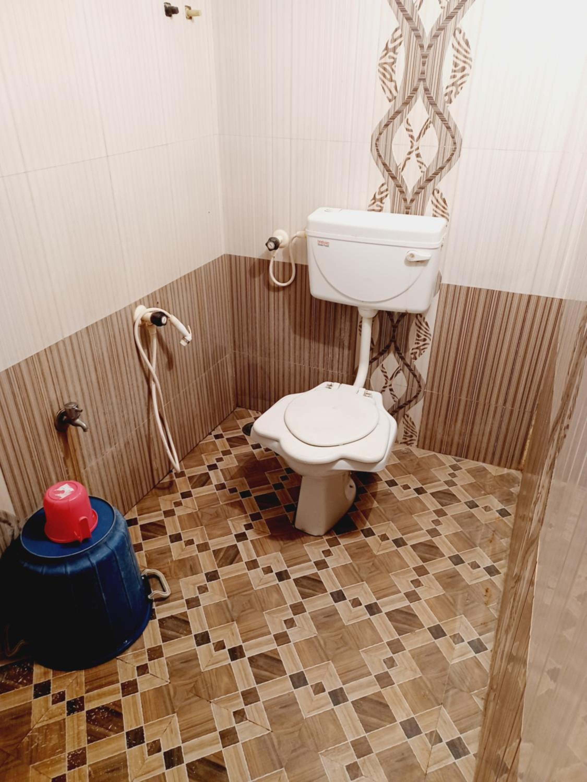 Mahadevi Guest House