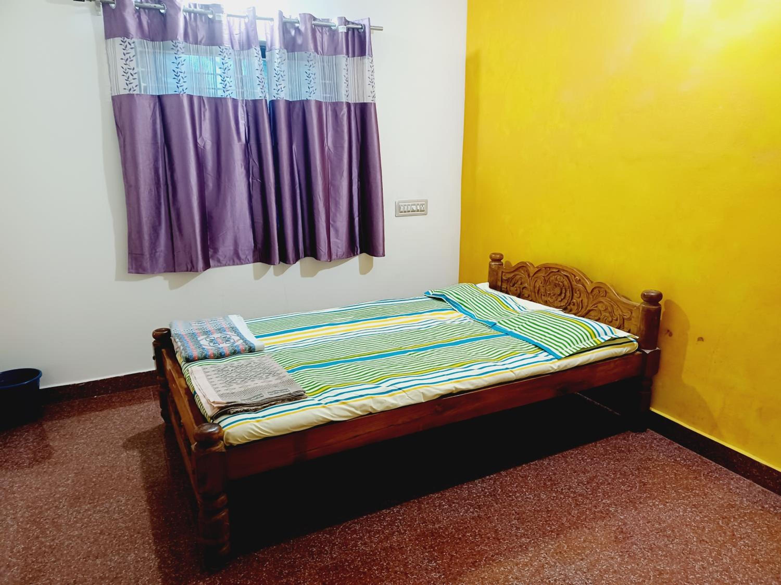 Mahadevi Guest House