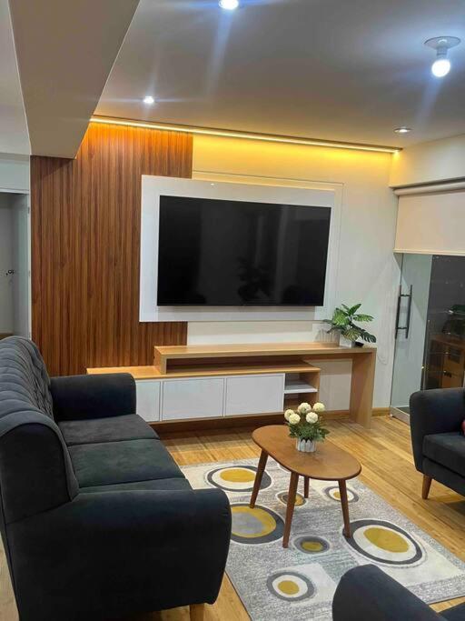 Exclusivo Departamento Urb.Michell - Cerro Colorado view 4