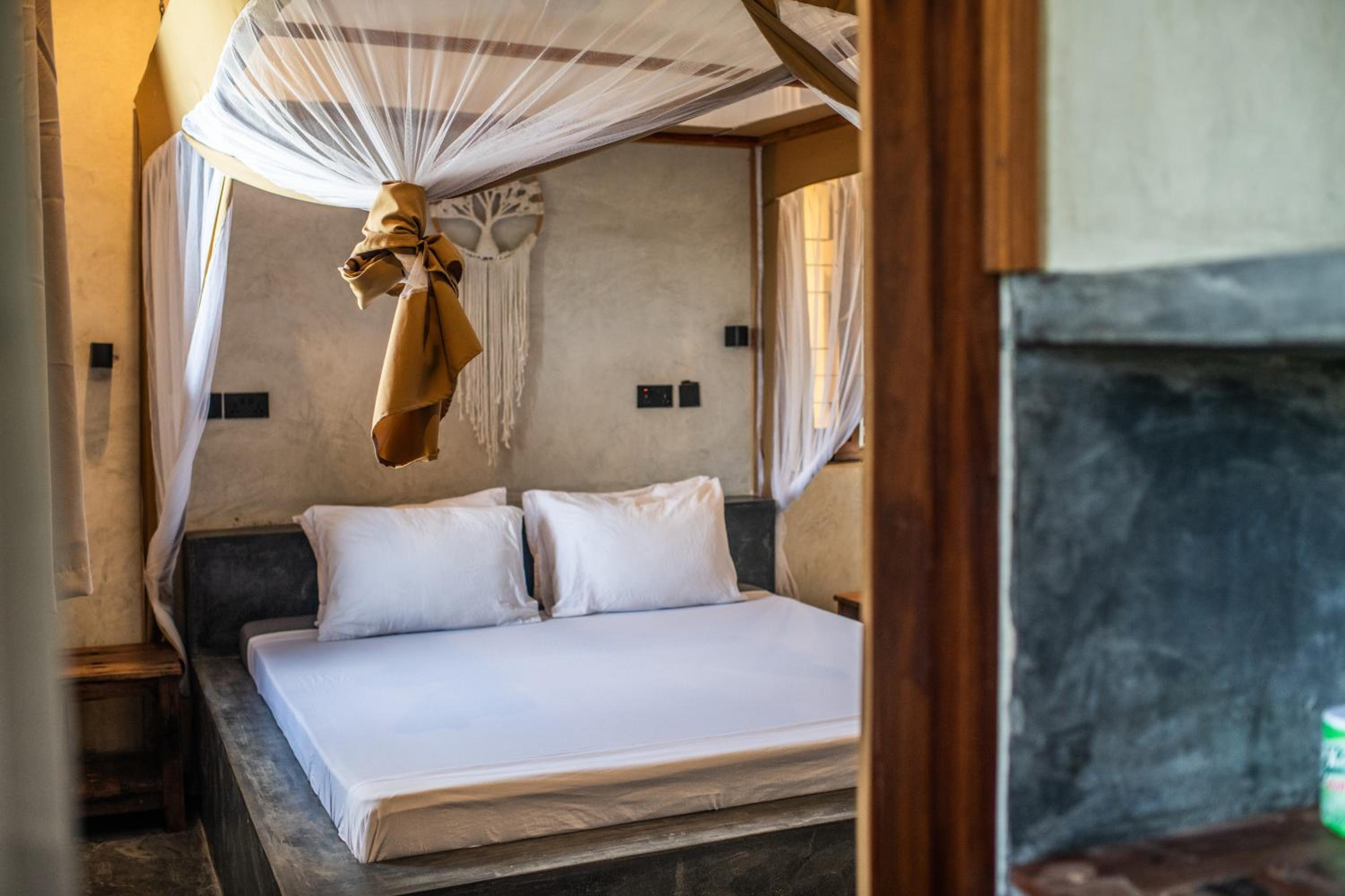 Baobab Bungalows