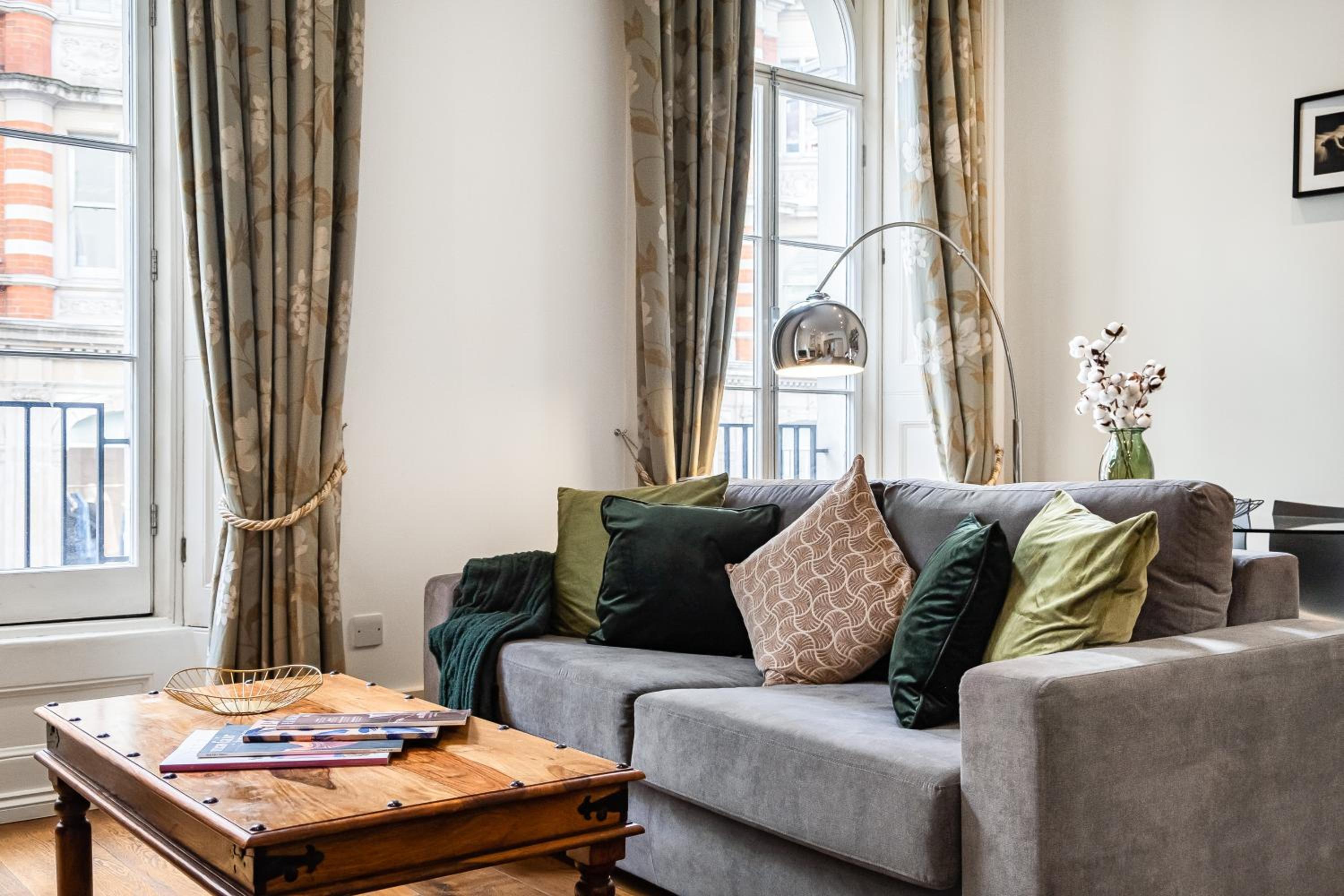 Welcome London Mayfair